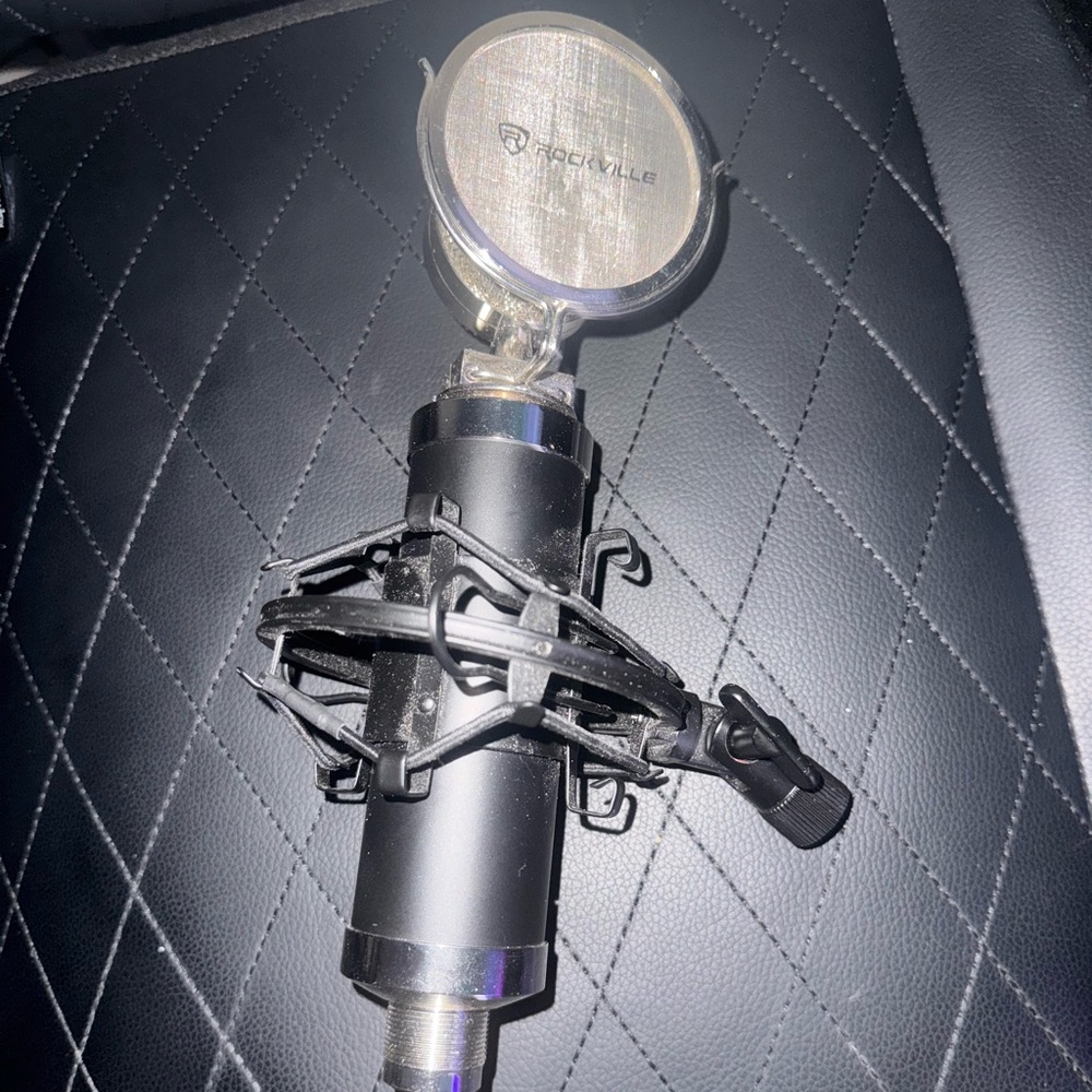 Rockville microphone